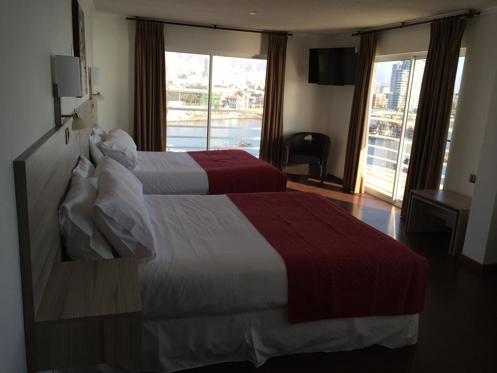 Hotel Marina Antofagasta Phòng bức ảnh